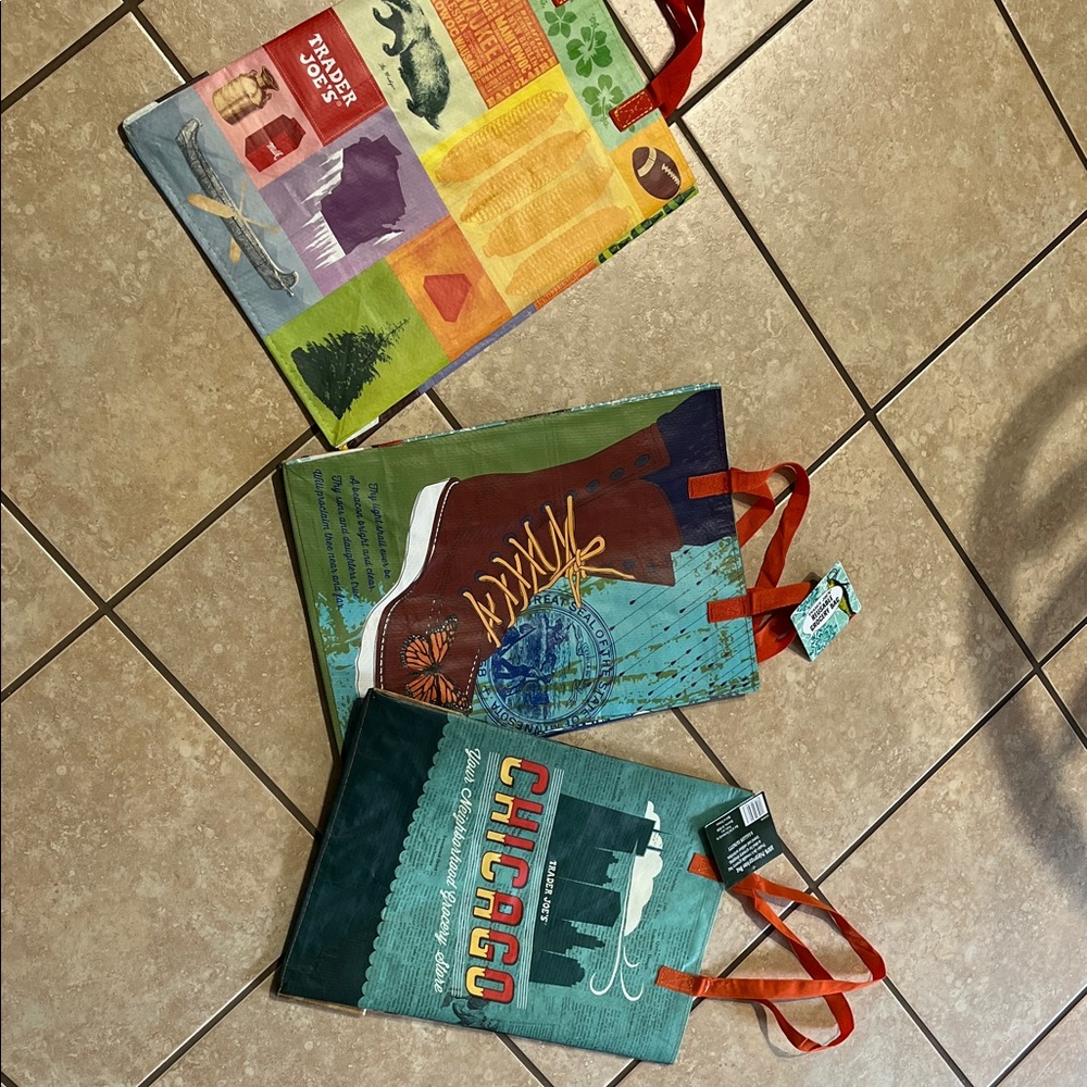 trader Joe!!!  Reusable Shopping Bags Set Wisconsin - Chicago and Minnesota